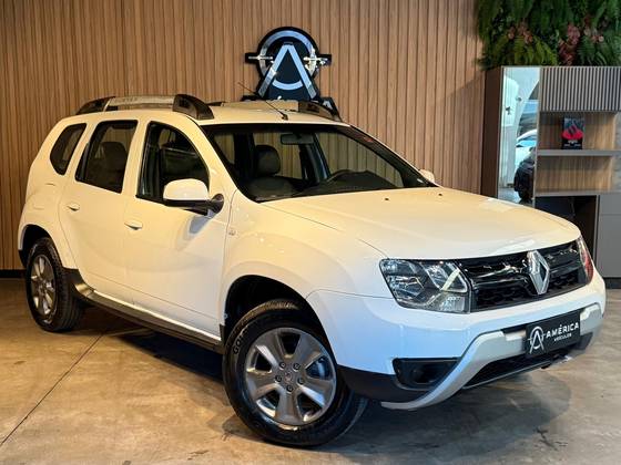 RENAULT DUSTER 2.0 16V HI-FLEX DYNAMIQUE 4WD MANUAL RENAULT DUSTER 2.0 16V HI-FLEX DYNAMIQUE 4WD MANUAL